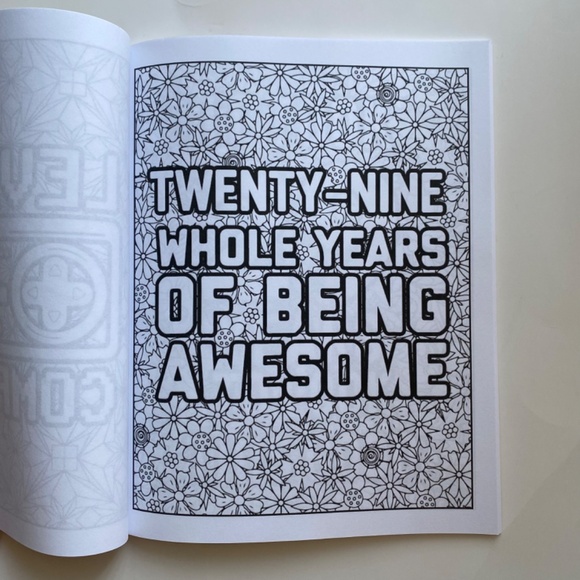 Coloring books 29th birthday - Picture 2 of 5